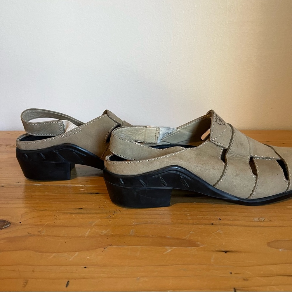Ariat Women Slingback Fisherman Suede Sandals - Picture 3 of 11